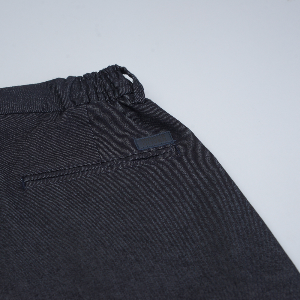 1062300303 (6) 1062300303 (6)